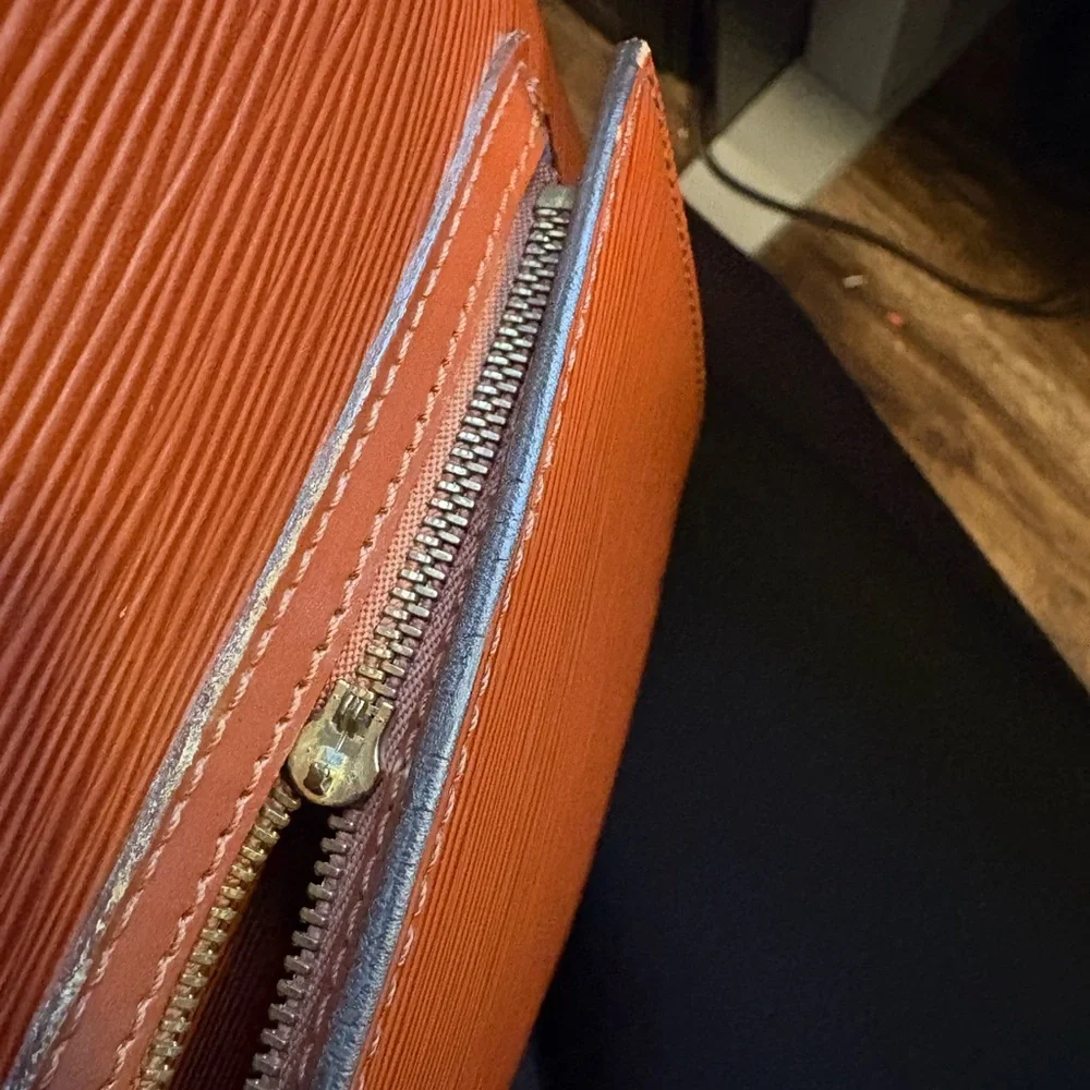 Louis Vuitton Epi Gobelins Backpack - Picture 9 of 11